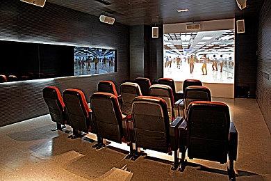 《Stellar Code》Steam上线 科幻主题视觉冒险